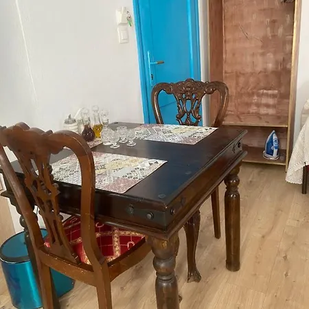 Dioni La Canée