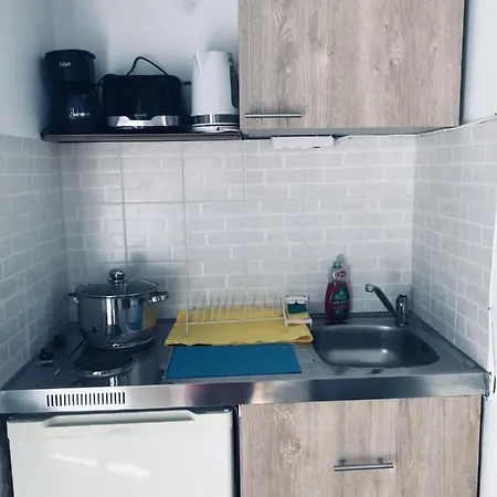 Dioni Guest house